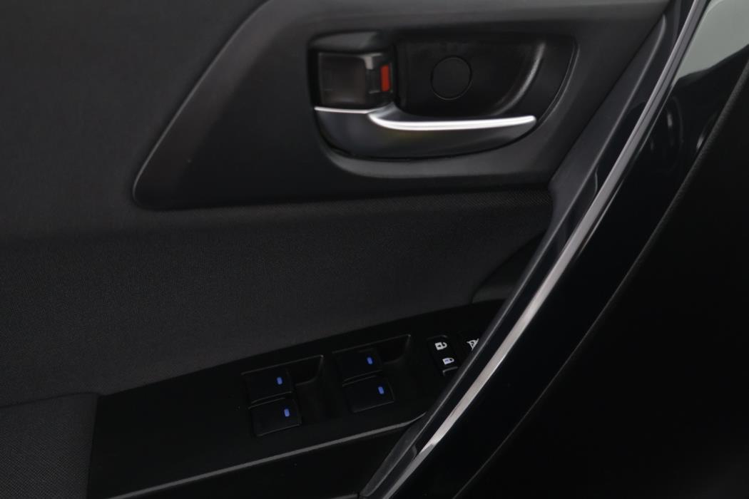 TOYOTA Auris 2018