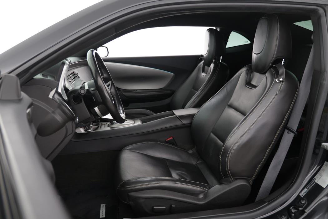 CHEVROLET Camaro 2011