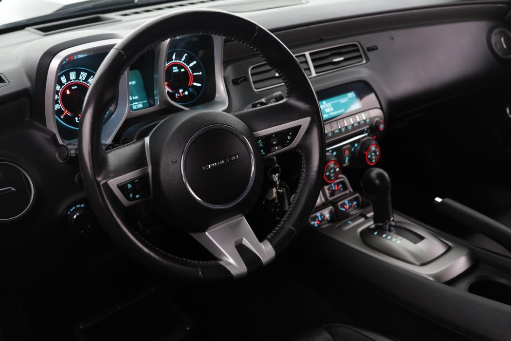 CHEVROLET Camaro 2011