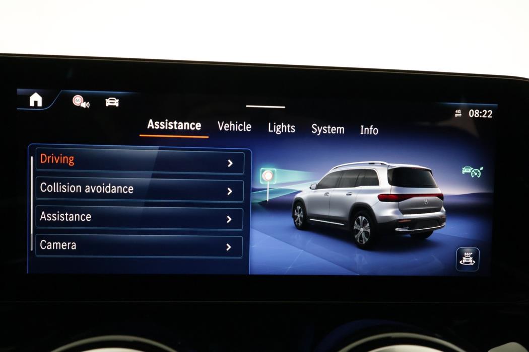 MERCEDES-BENZ EQB 2026