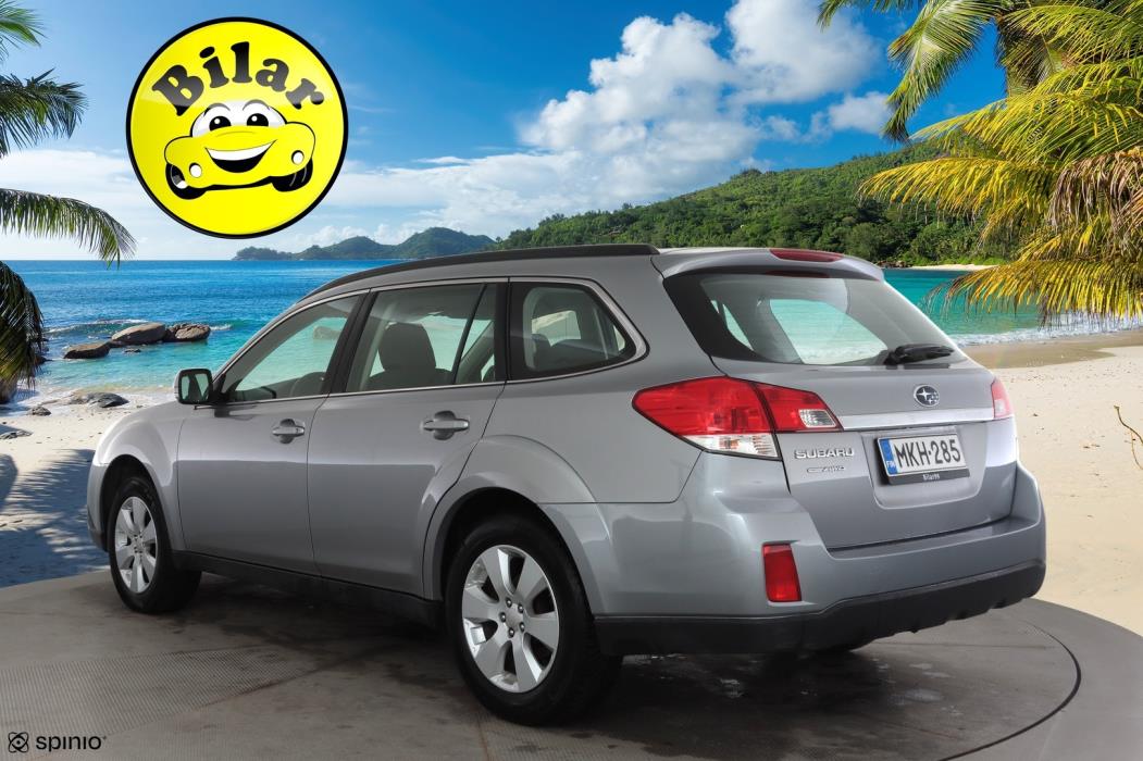 SUBARU Outback 2012