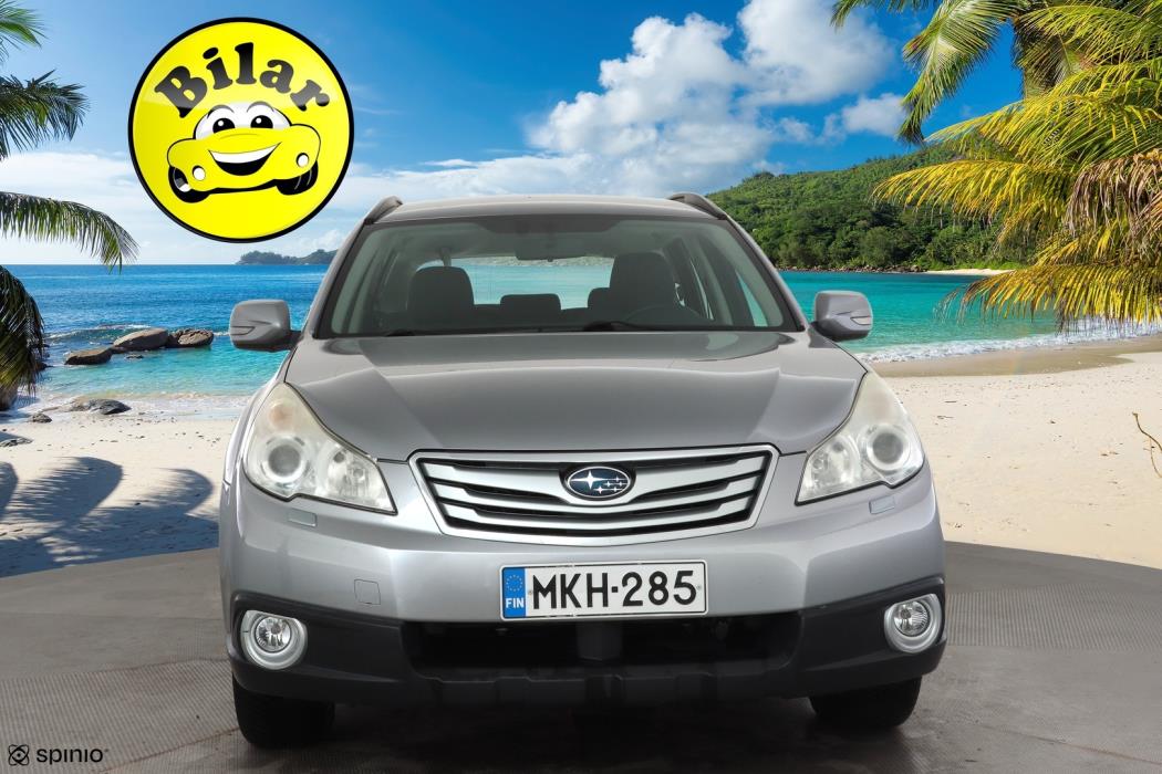SUBARU Outback 2012