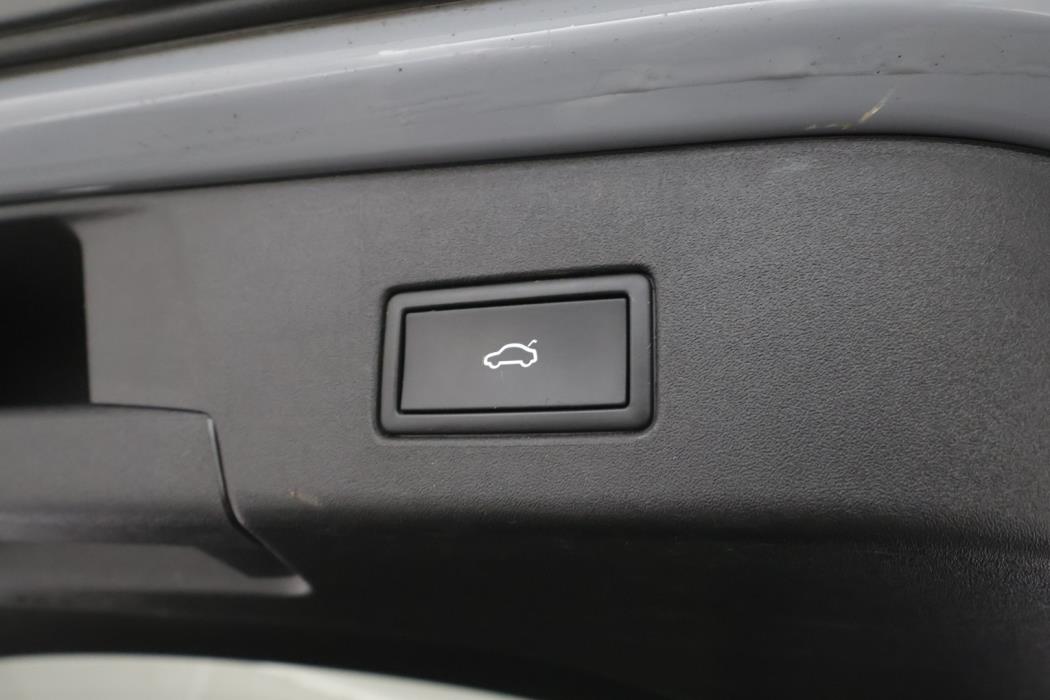 VOLKSWAGEN ID.4 2021