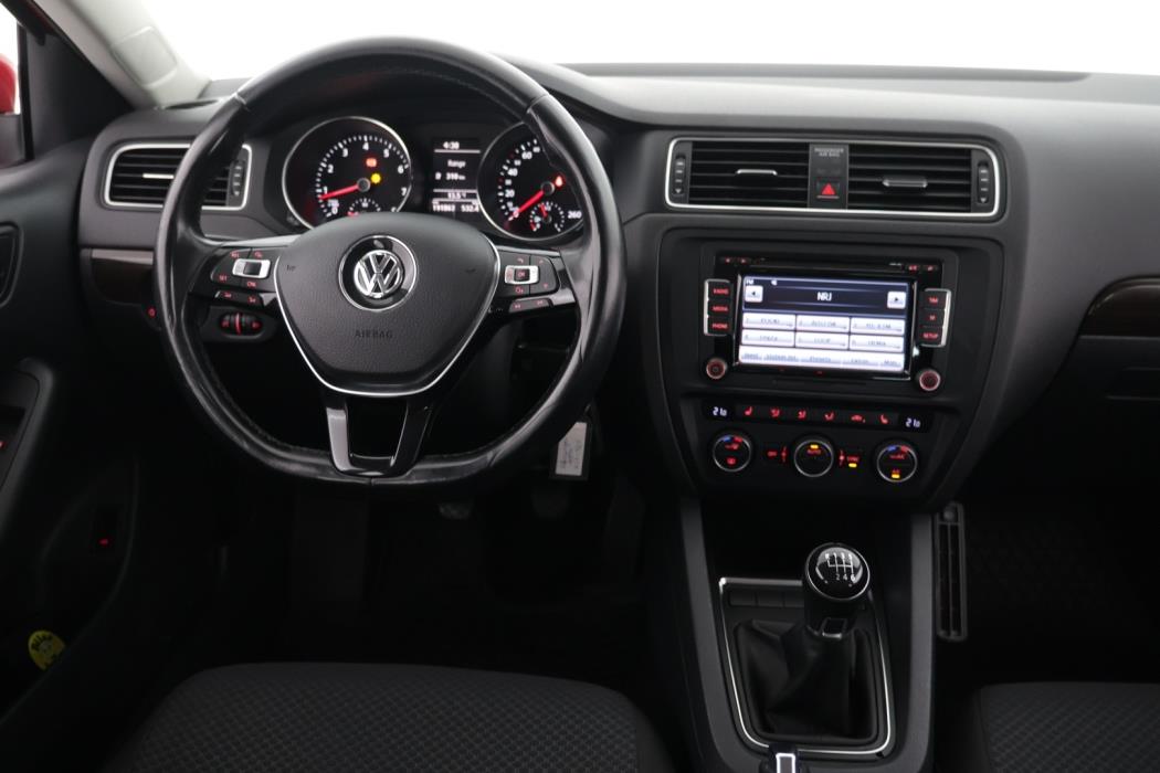 VOLKSWAGEN Jetta 2015