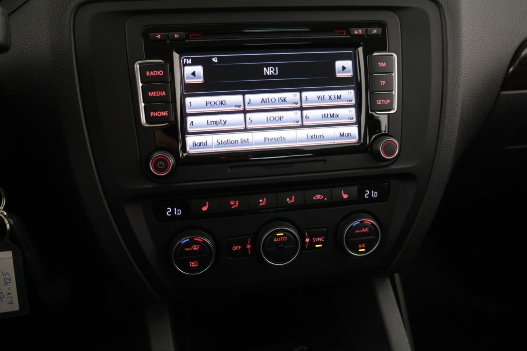 VOLKSWAGEN Jetta 2015