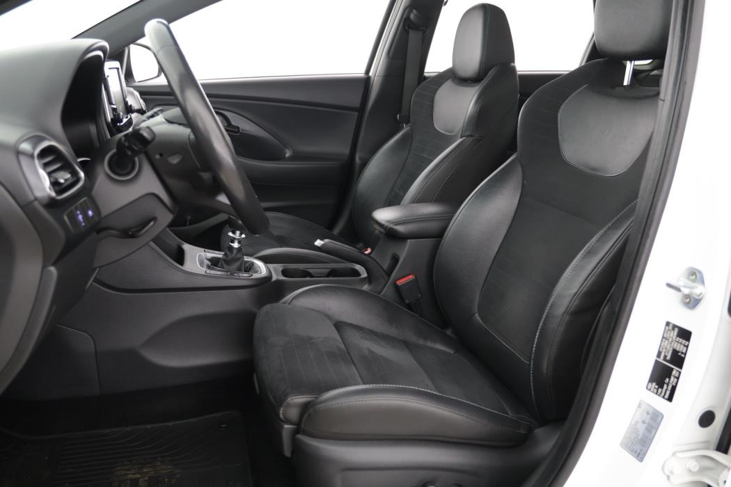 HYUNDAI i30 2018