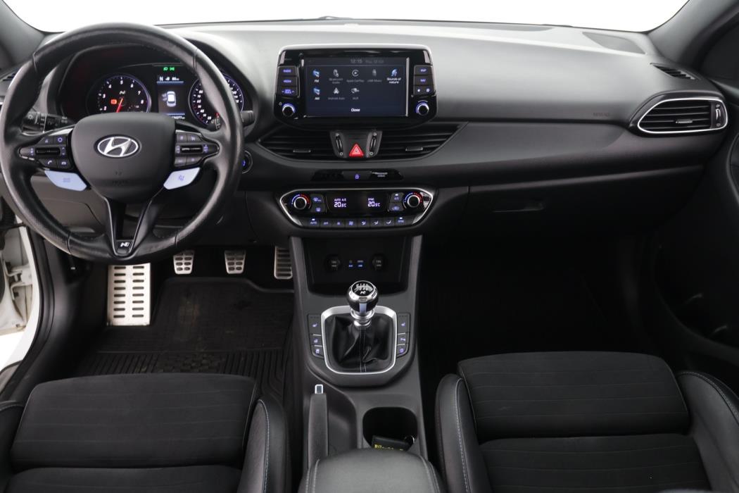 HYUNDAI i30 2018