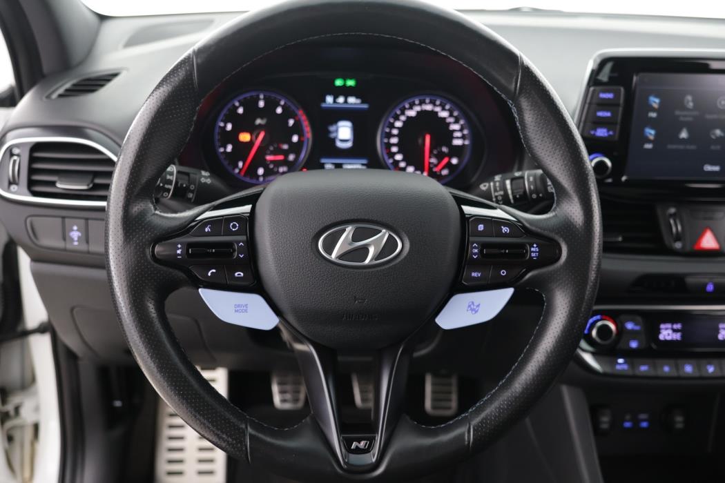 HYUNDAI i30 2018