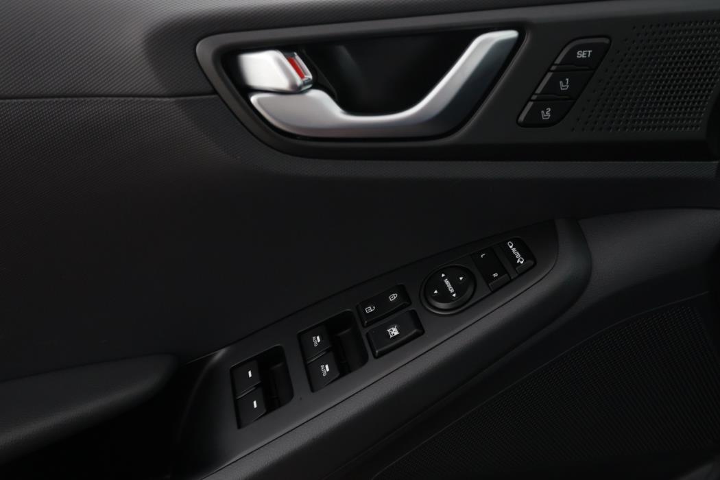 HYUNDAI IONIQ plug-in 2019