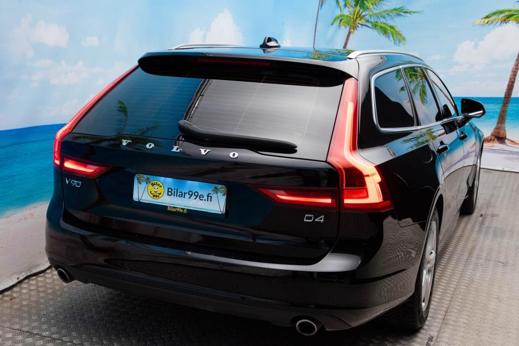 VOLVO V90 2019