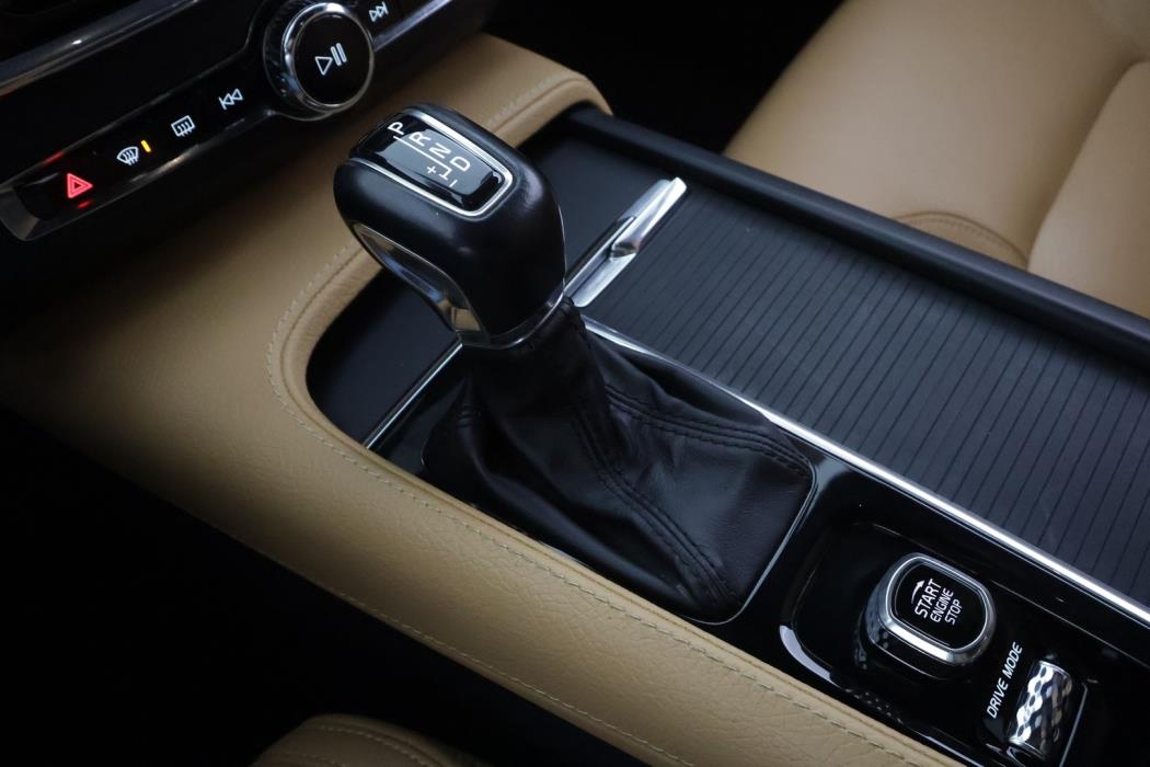 VOLVO V90 CROSS COUNTRY 2018