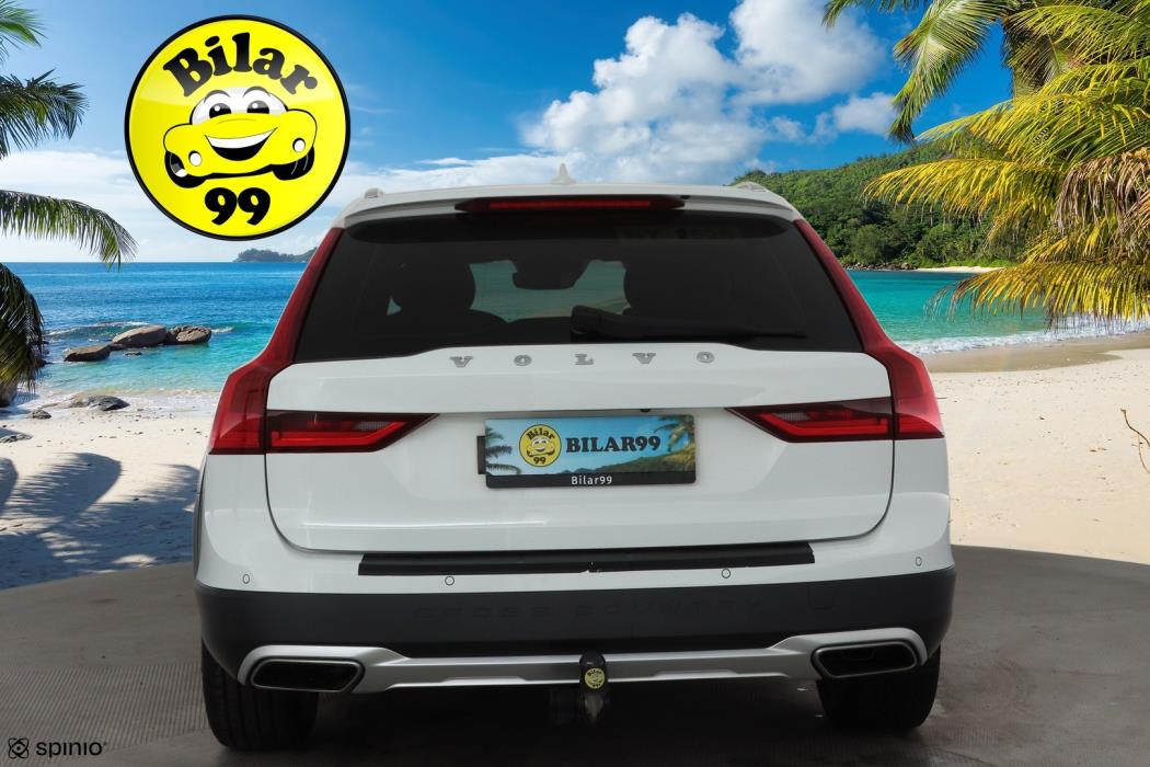 VOLVO V90 CROSS COUNTRY 2018