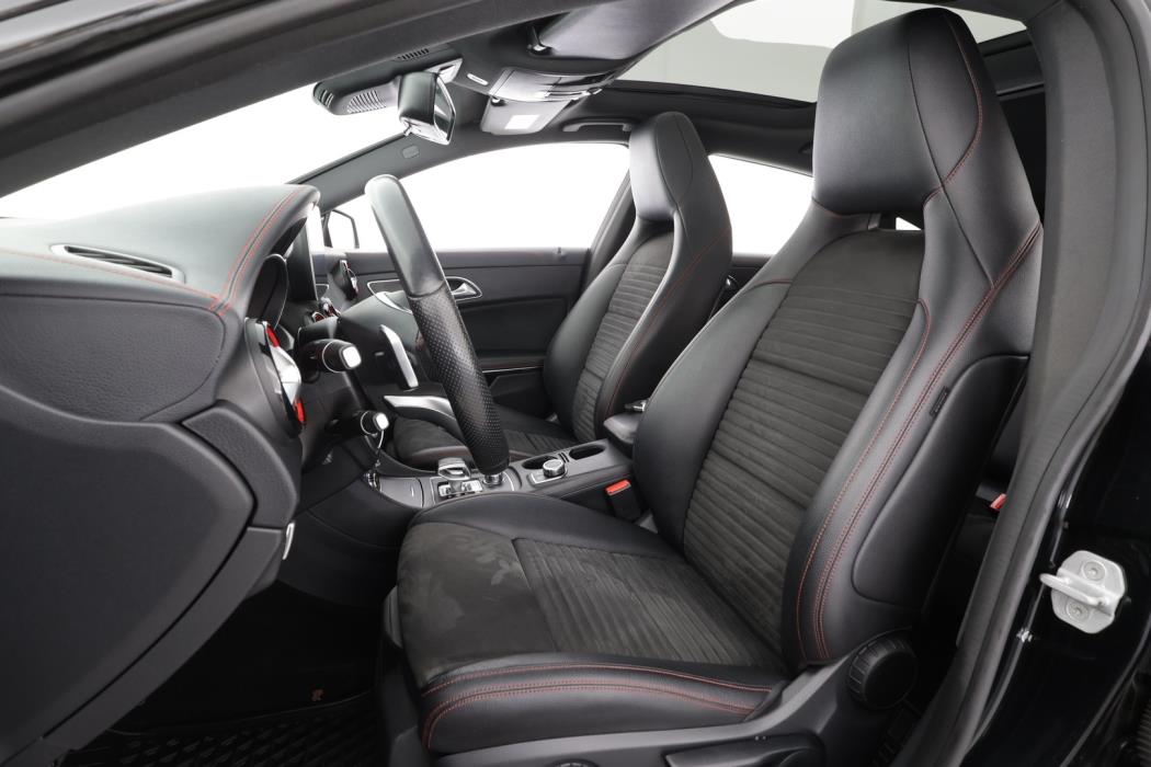 MERCEDES-BENZ CLA 45 AMG 2018