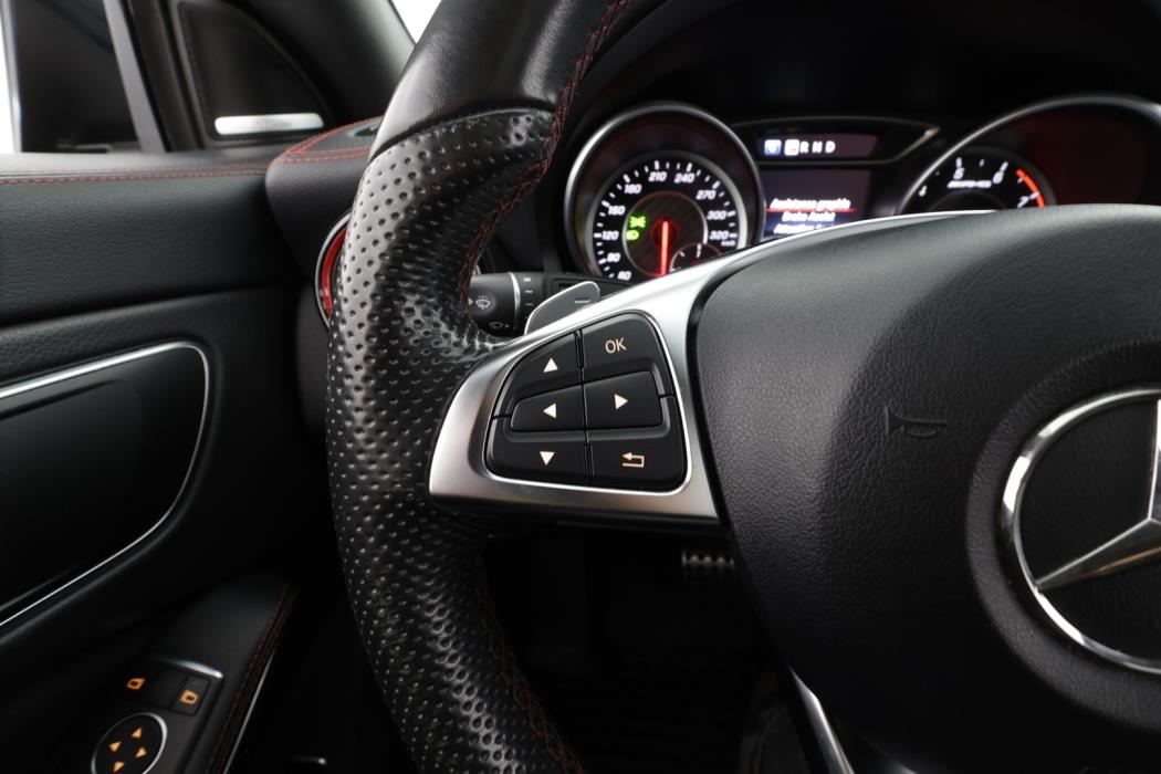 MERCEDES-BENZ CLA 45 AMG 2018