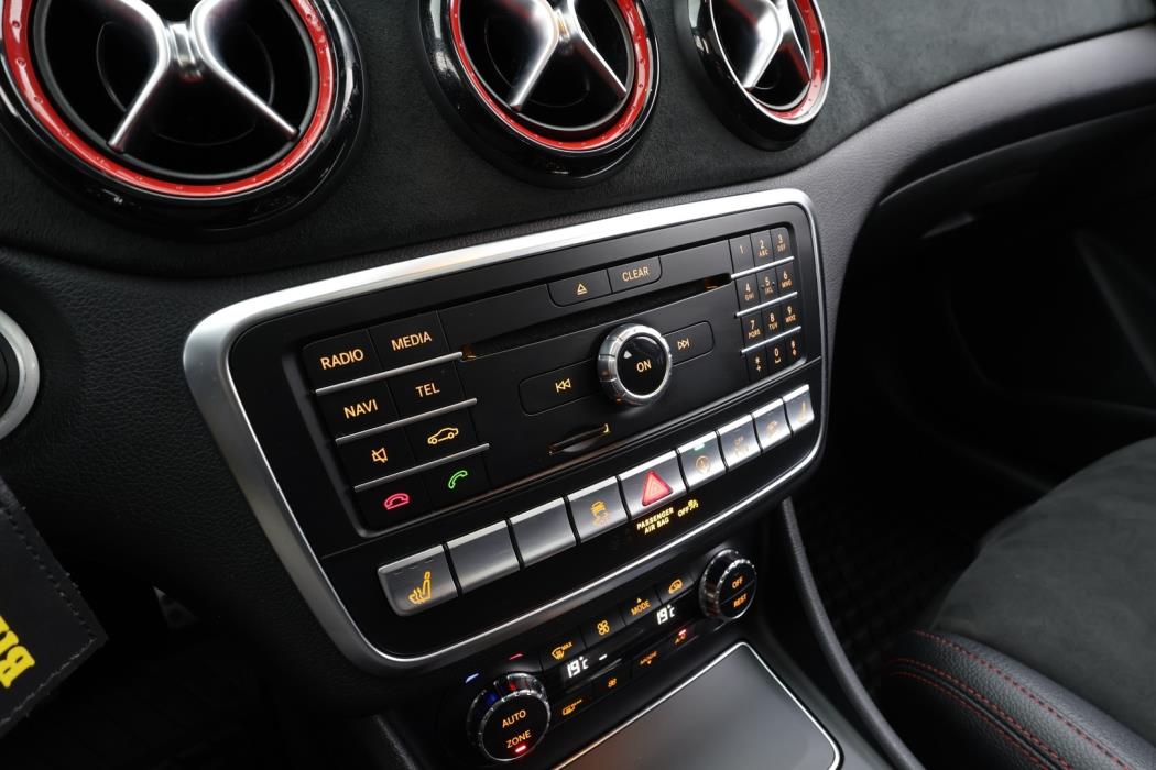MERCEDES-BENZ CLA 45 AMG 2018
