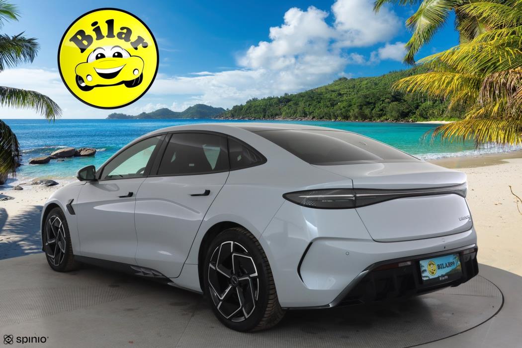 BYD SEAL 2025