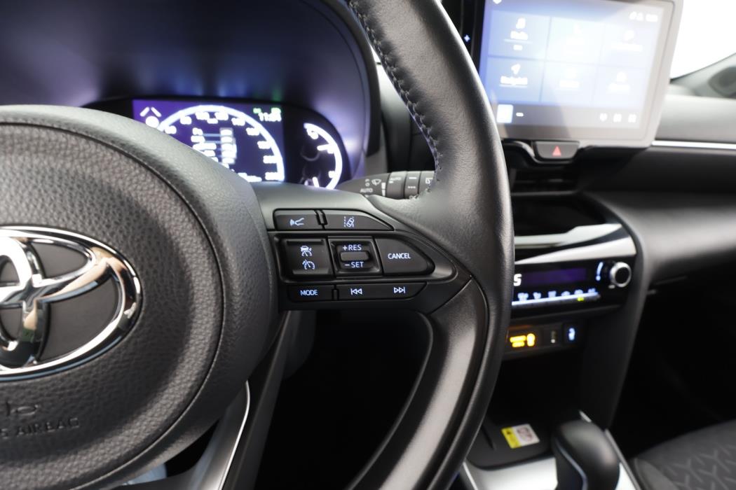 TOYOTA YARIS CROSS 2022