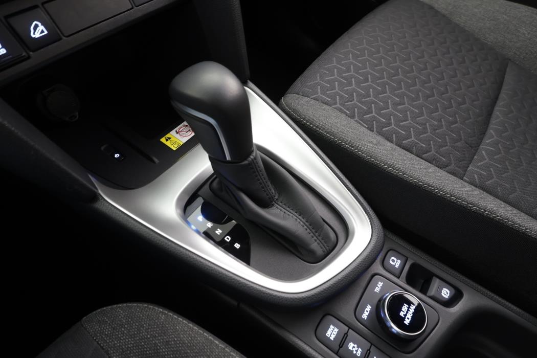 TOYOTA YARIS CROSS 2022
