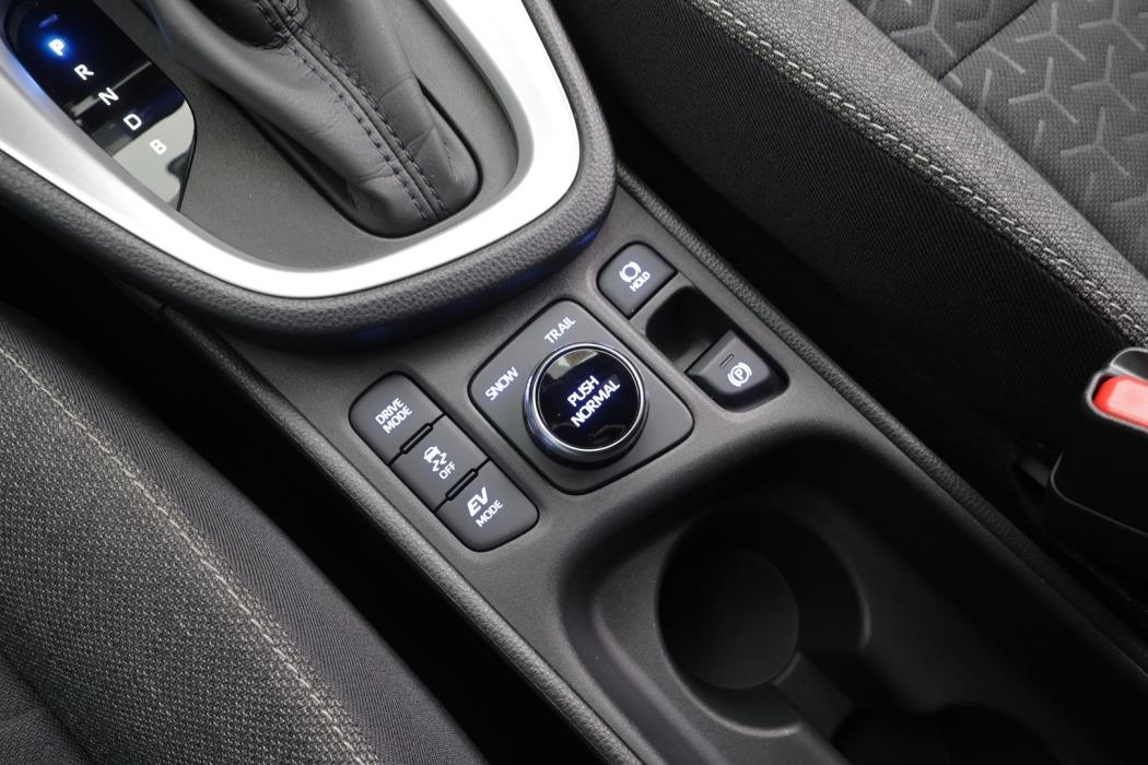 TOYOTA YARIS CROSS 2022