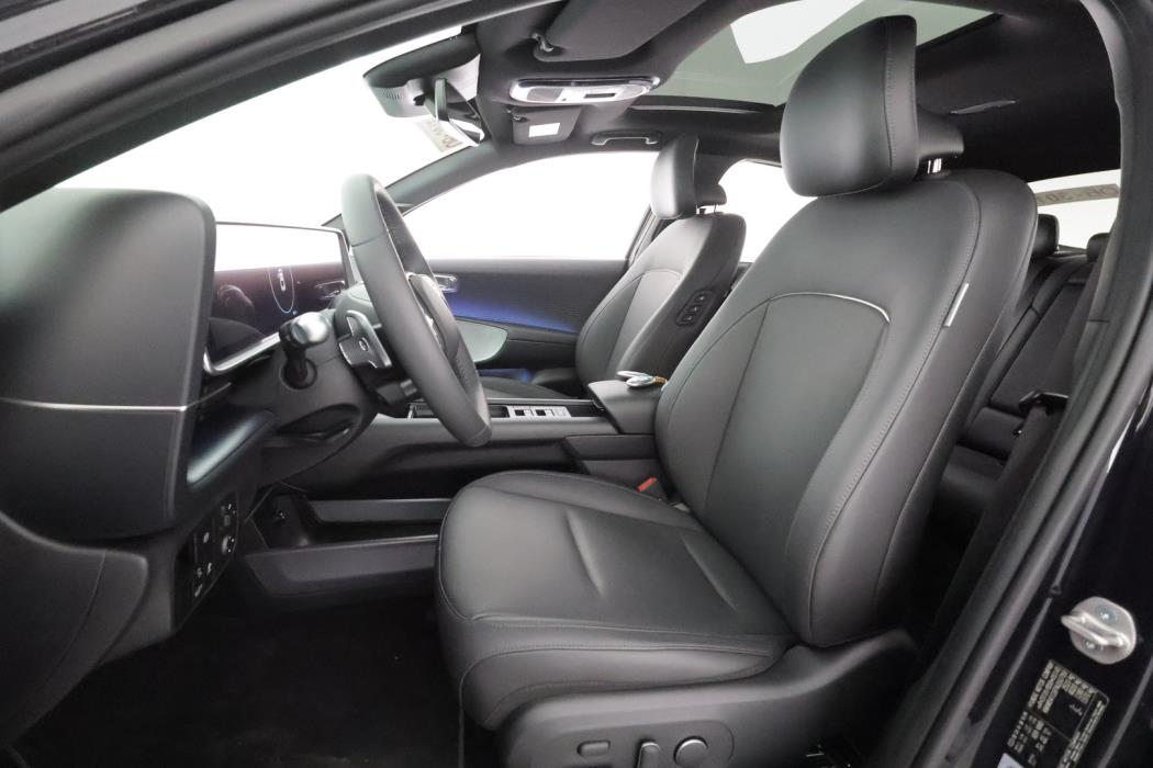 HYUNDAI IONIQ 6 2025