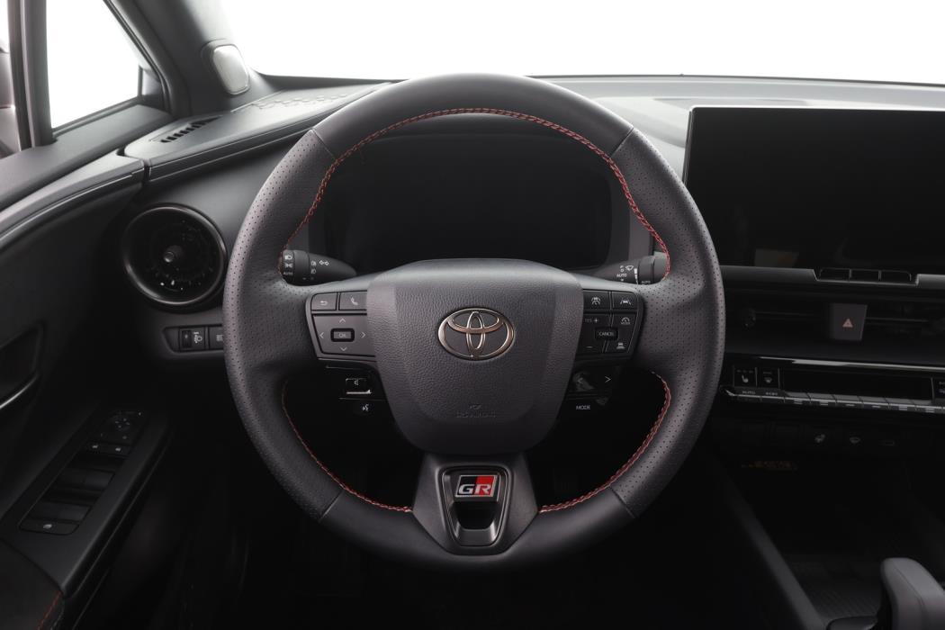 TOYOTA C-HR 2024