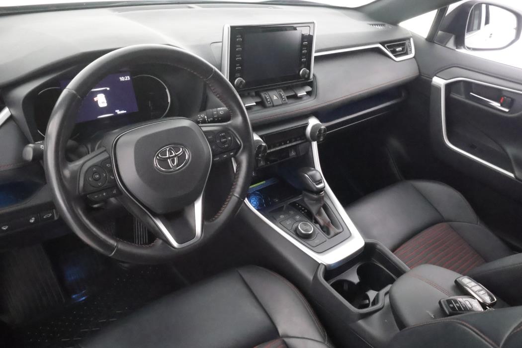 TOYOTA RAV4 PLUG-IN 2021