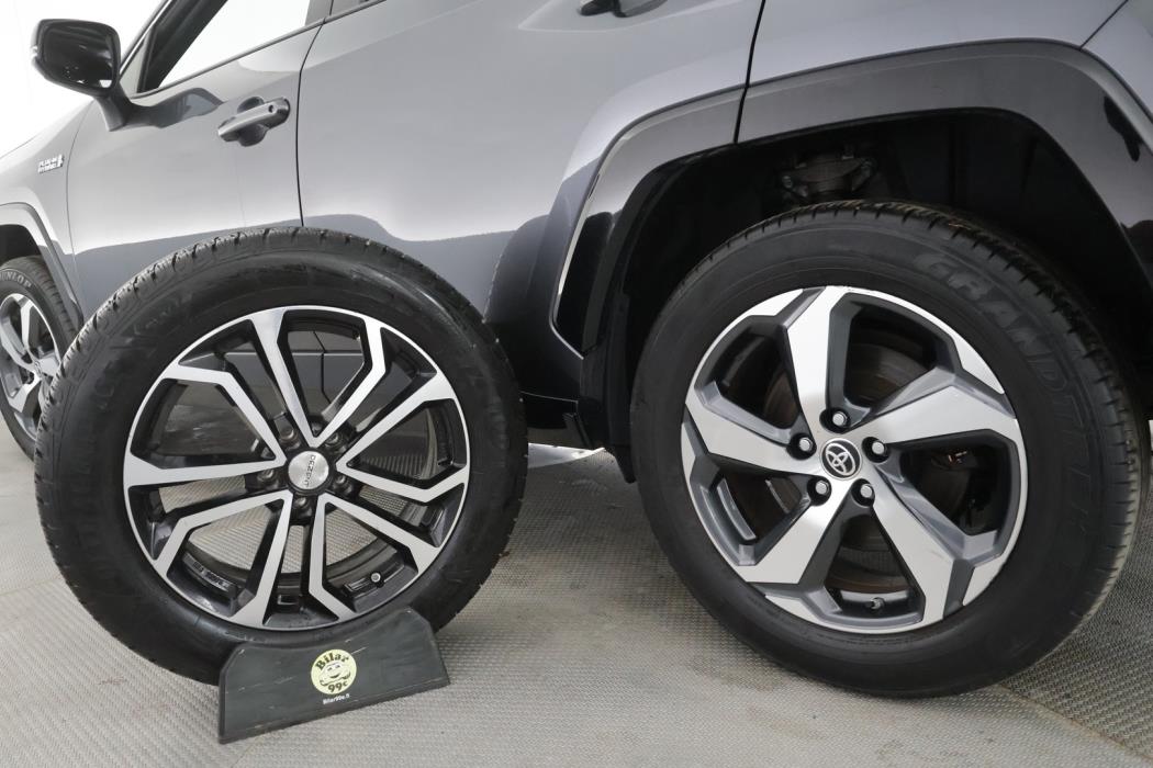 TOYOTA RAV4 PLUG-IN 2021