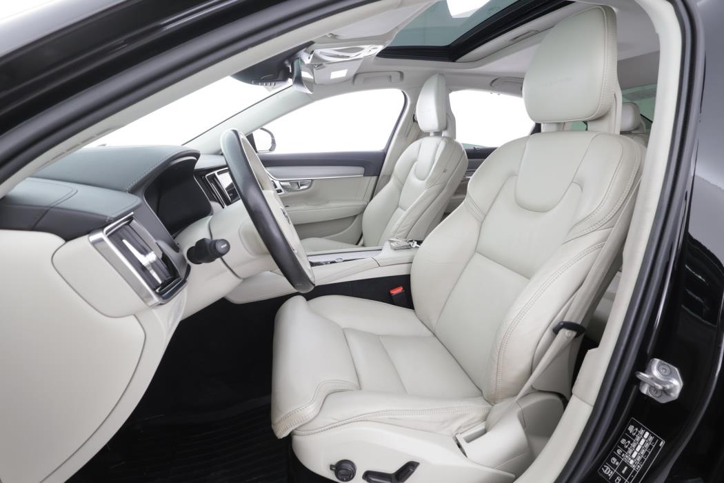 VOLVO S90 2017