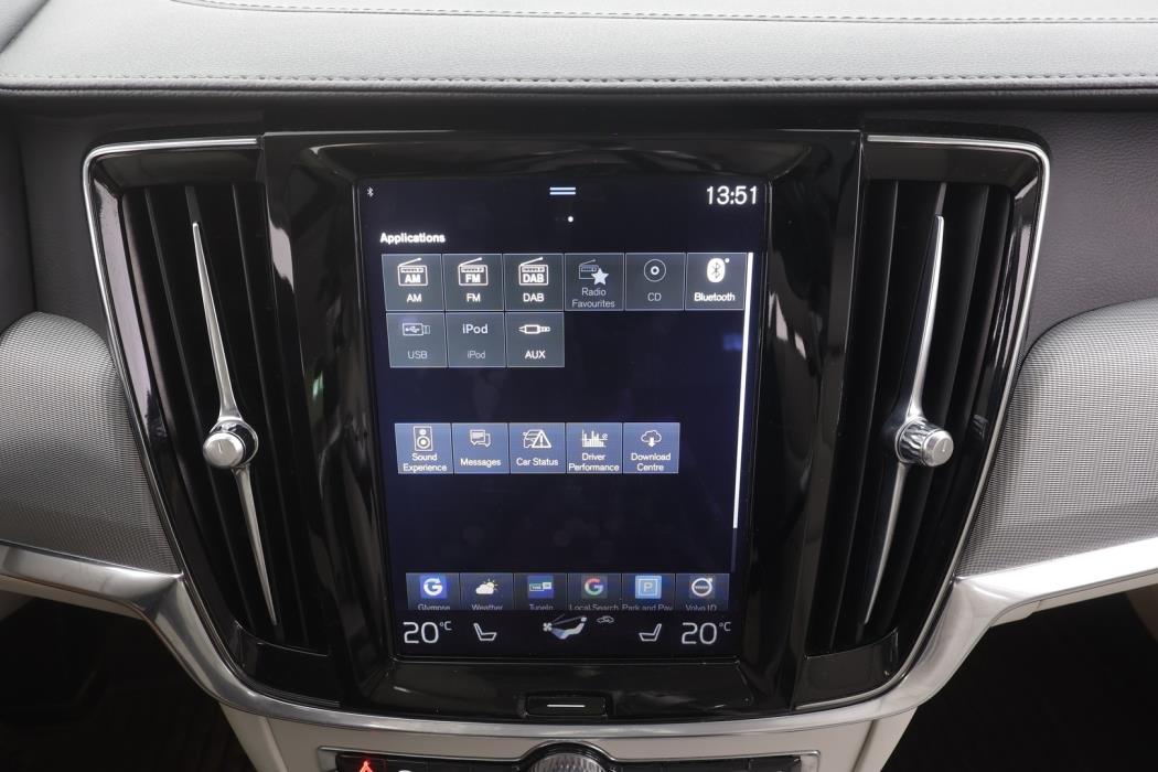 VOLVO S90 2017