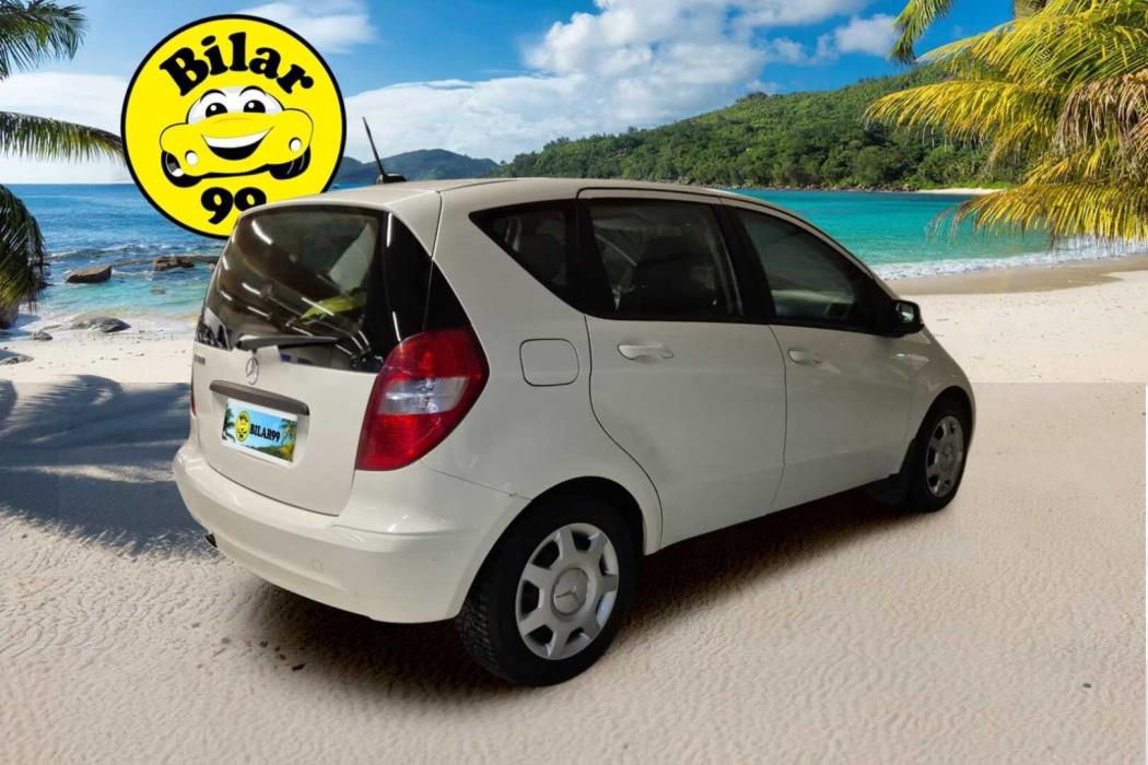 MERCEDES-BENZ A 2010