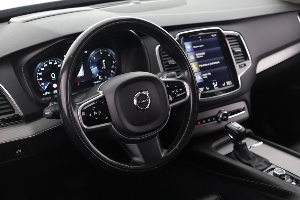 VOLVO XC90 2017