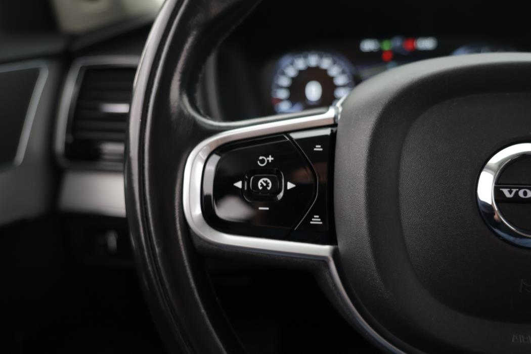 VOLVO XC90 2017