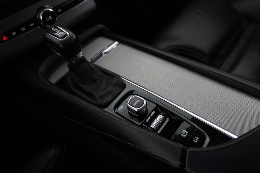 VOLVO XC90 2017