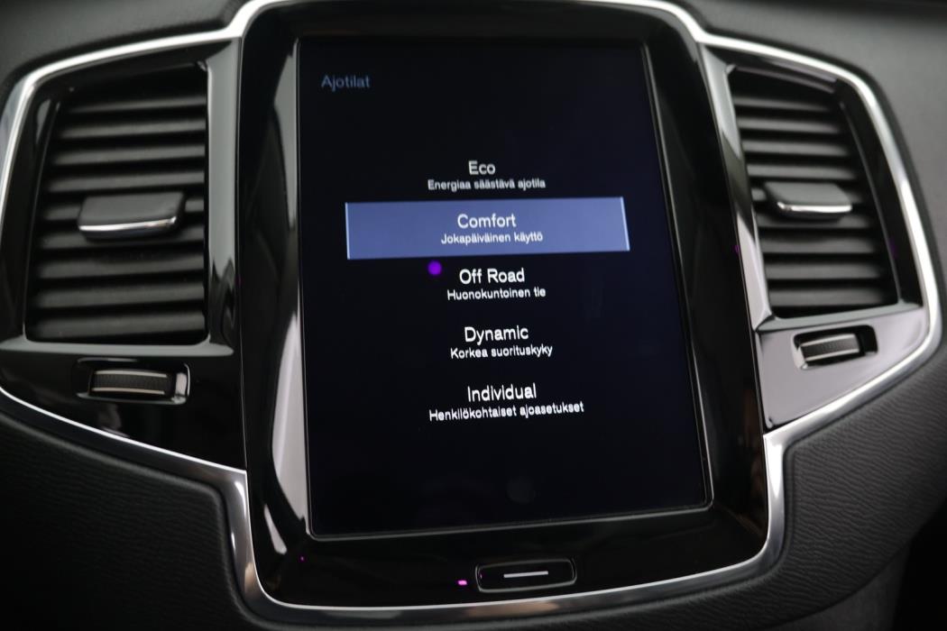 VOLVO XC90 2017