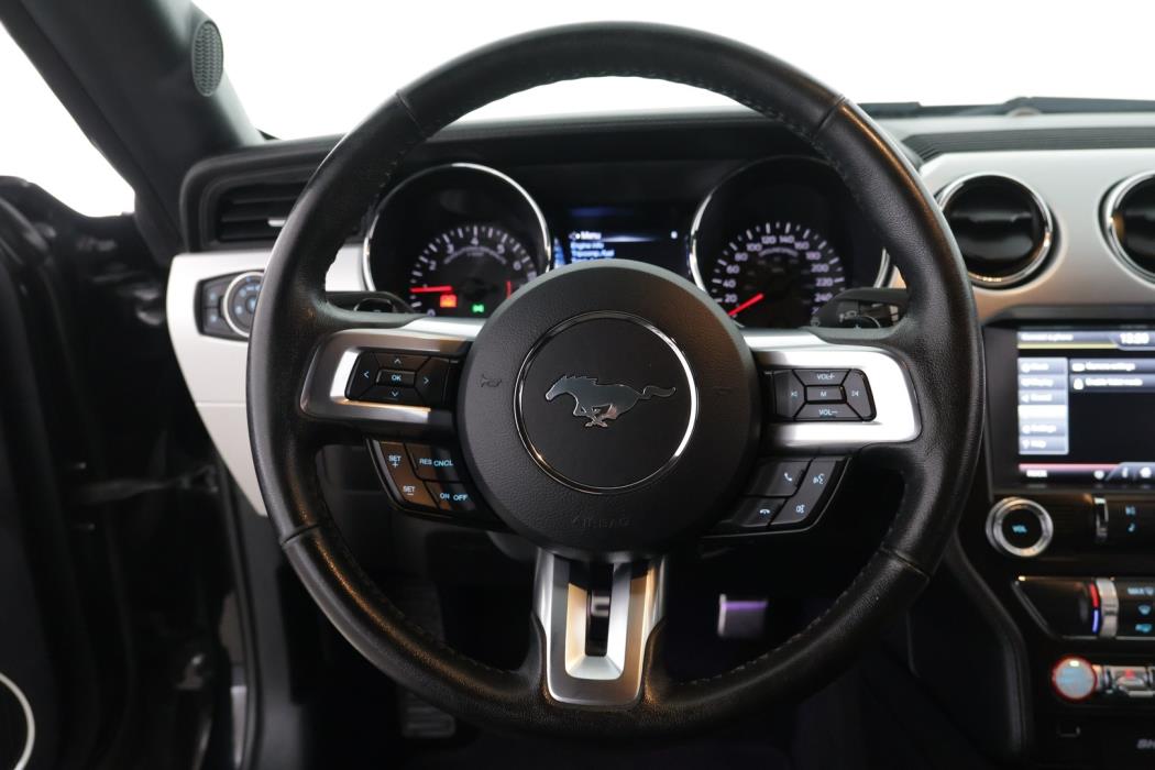 FORD Mustang 2016