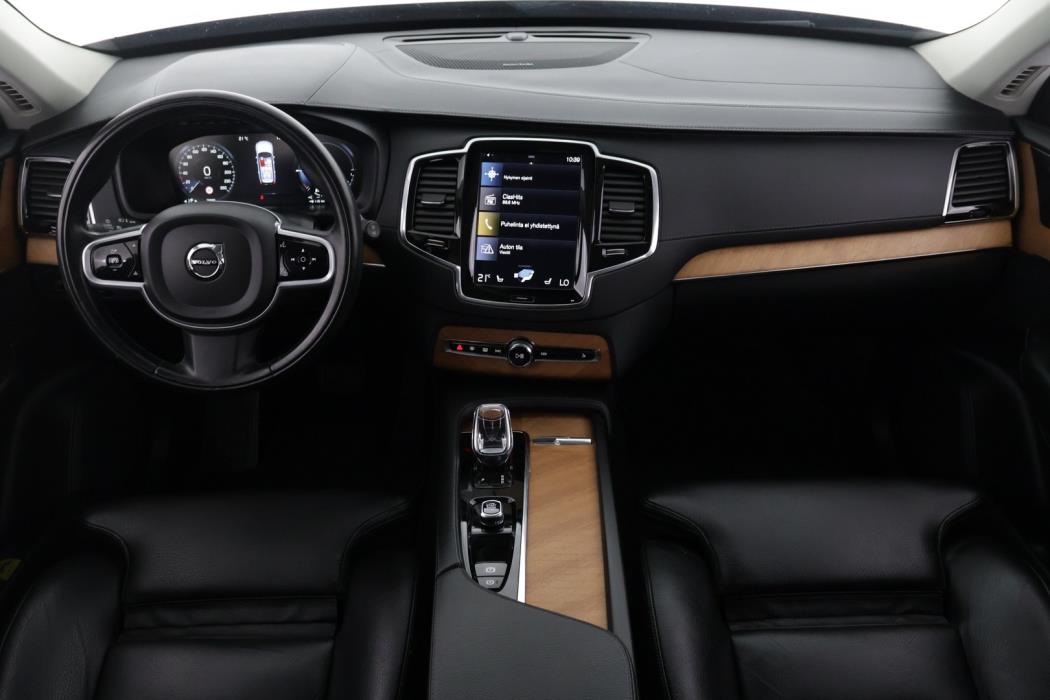 VOLVO XC90 2022