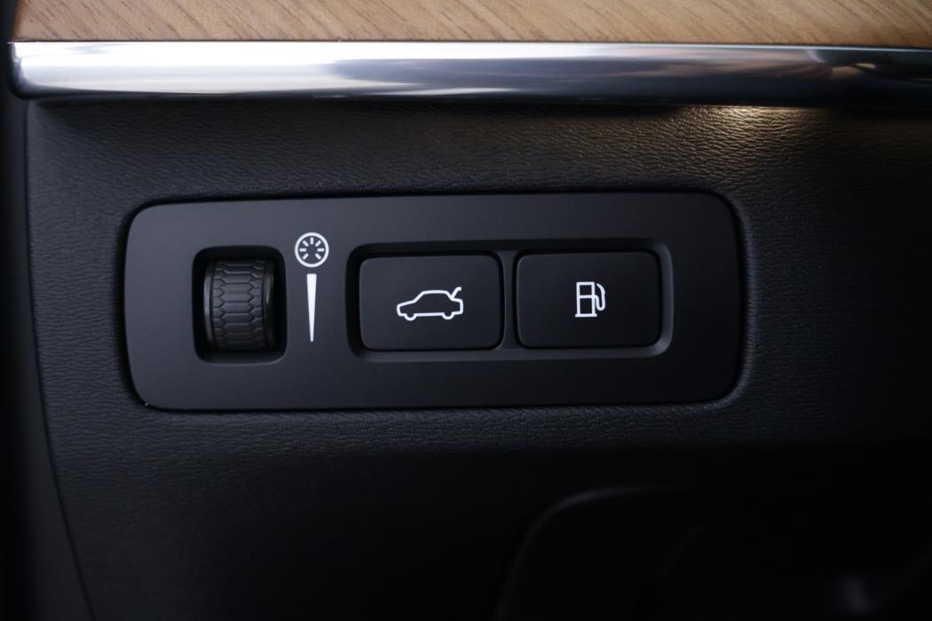 VOLVO XC90 2022