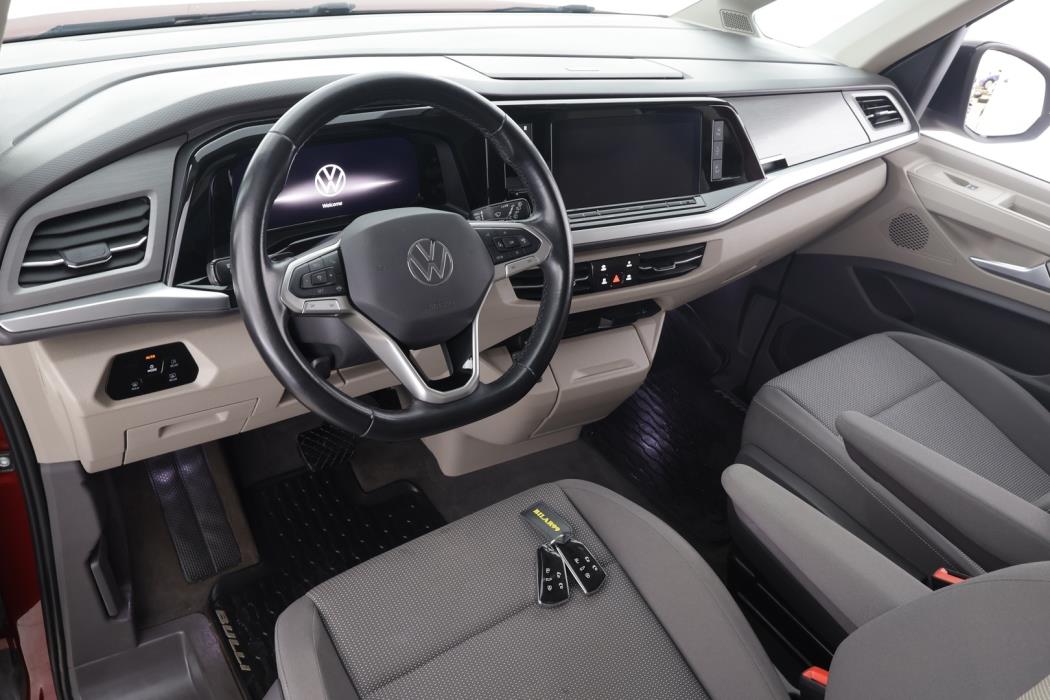 VOLKSWAGEN Multivan 2022