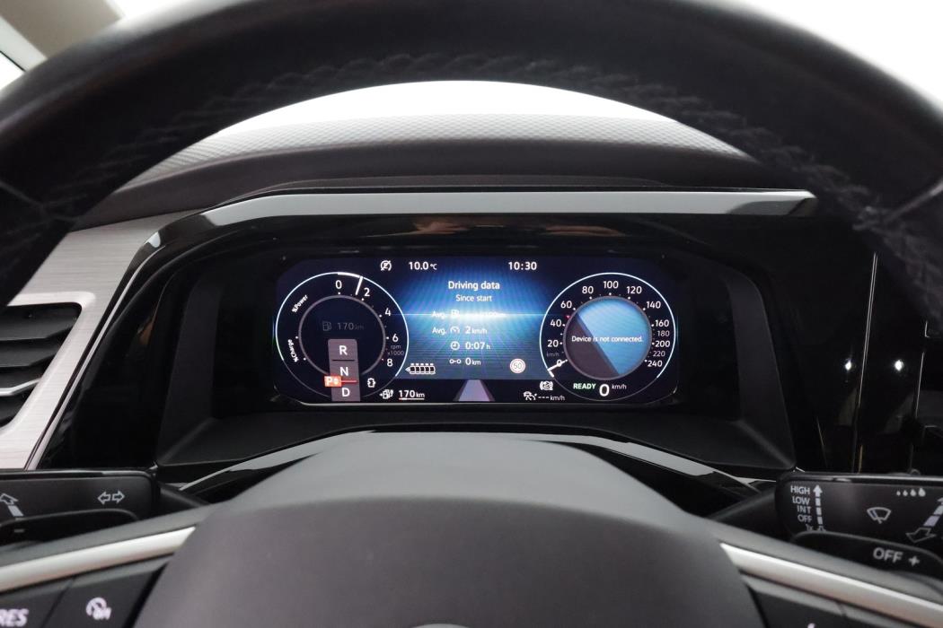 VOLKSWAGEN Multivan 2022