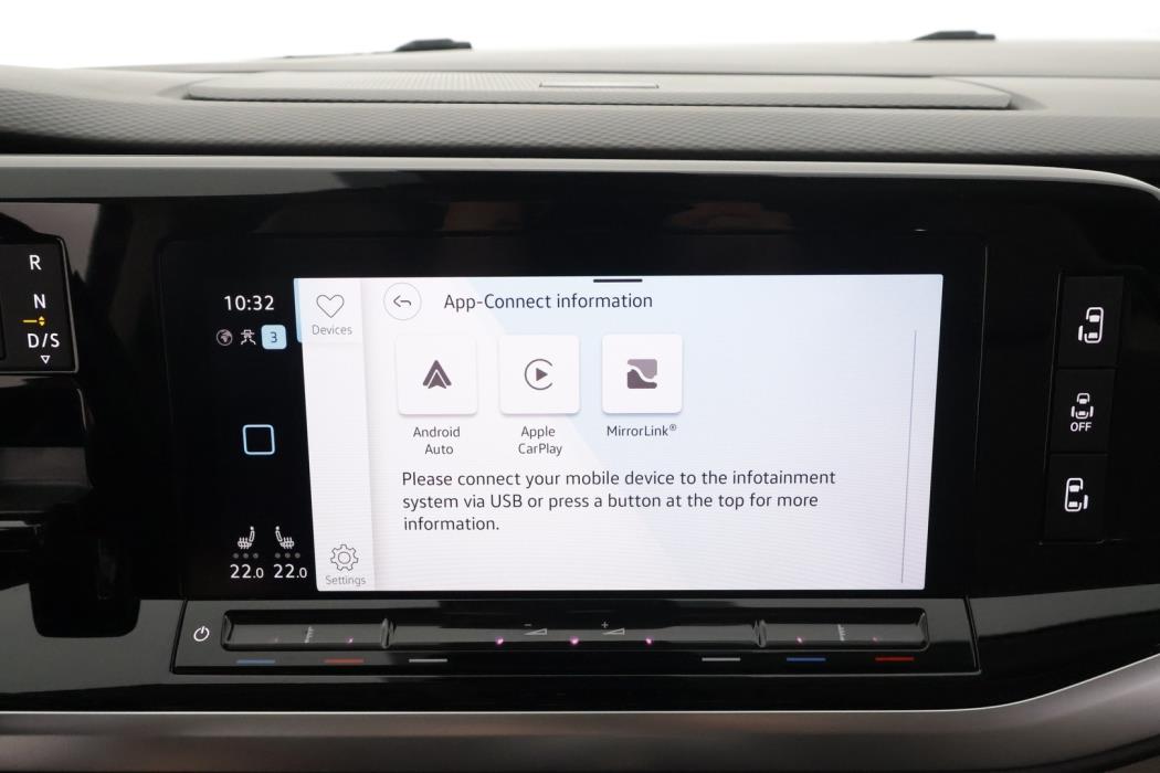 VOLKSWAGEN Multivan 2022