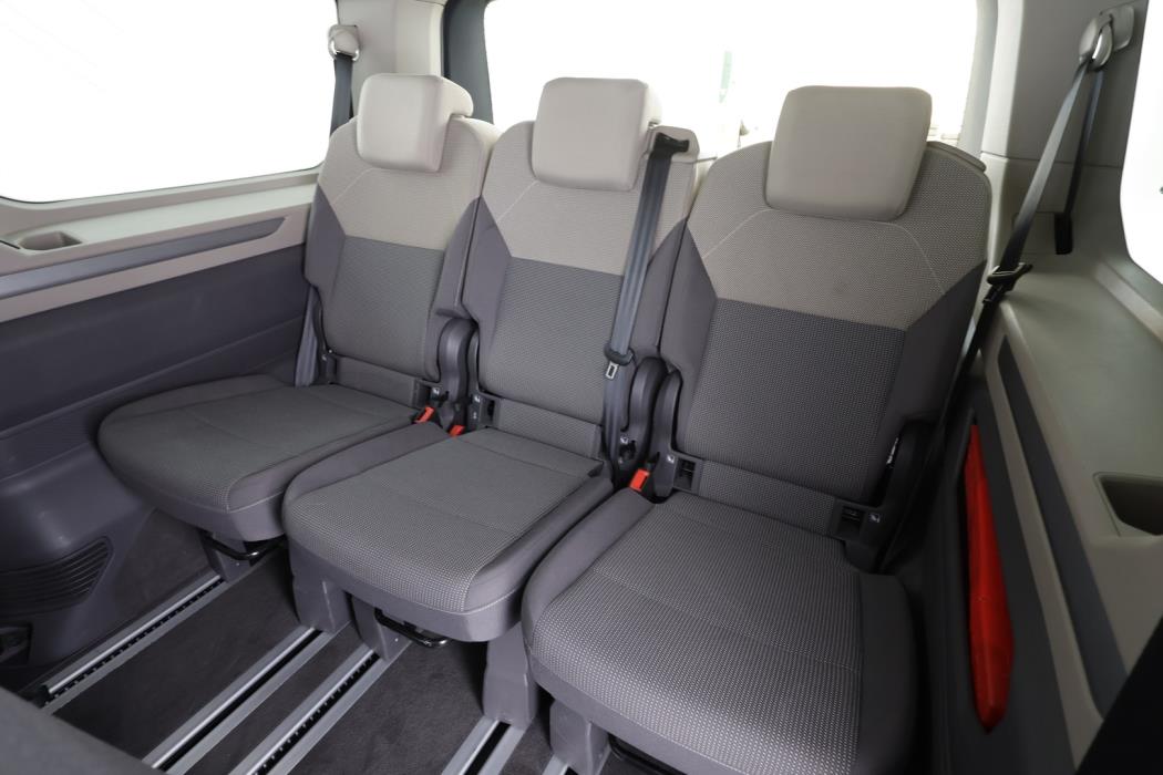 VOLKSWAGEN Multivan 2022