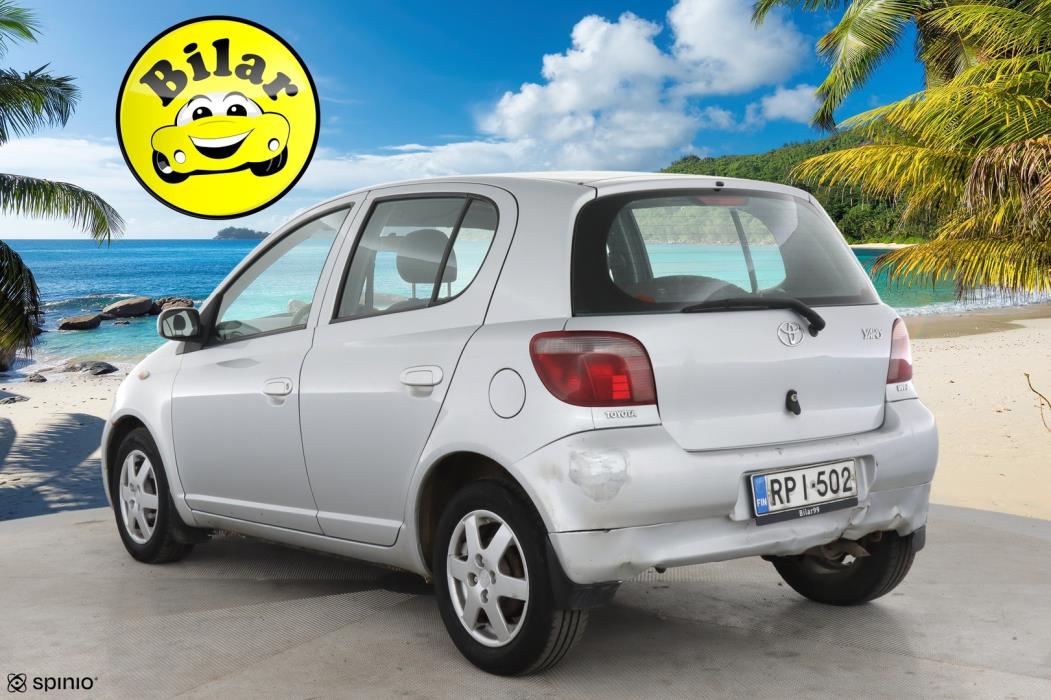 TOYOTA Yaris 2002