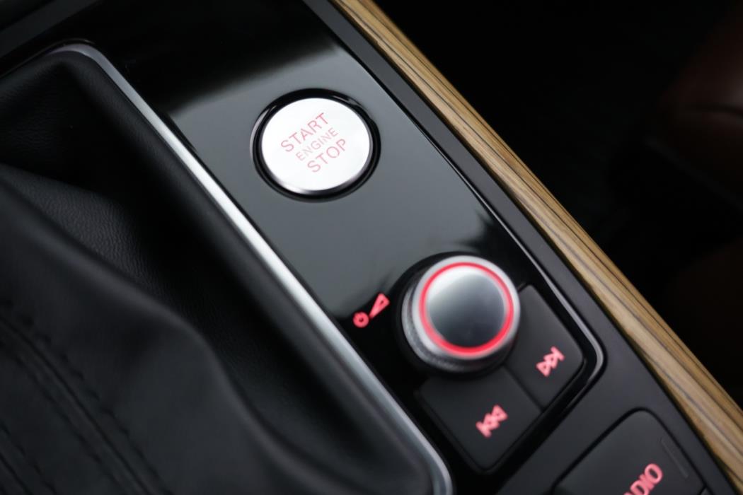 AUDI A6 2014