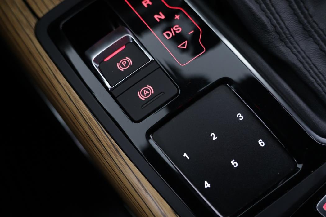 AUDI A6 2014