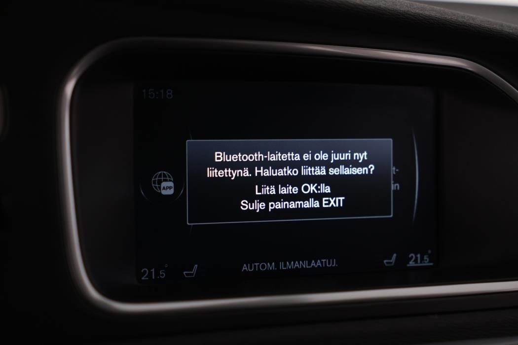 VOLVO V40 Cross Country 2015