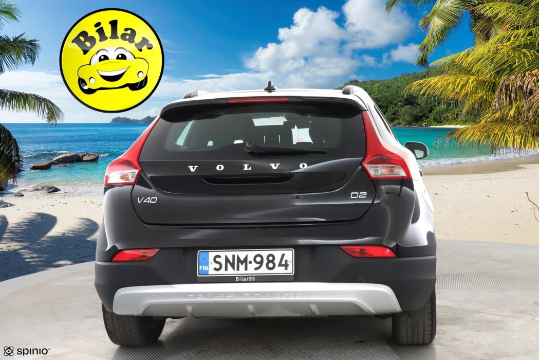 VOLVO V40 Cross Country 2015