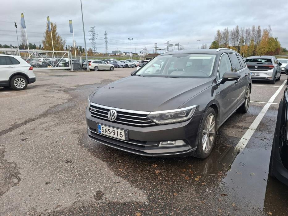 VOLKSWAGEN Passat 2016