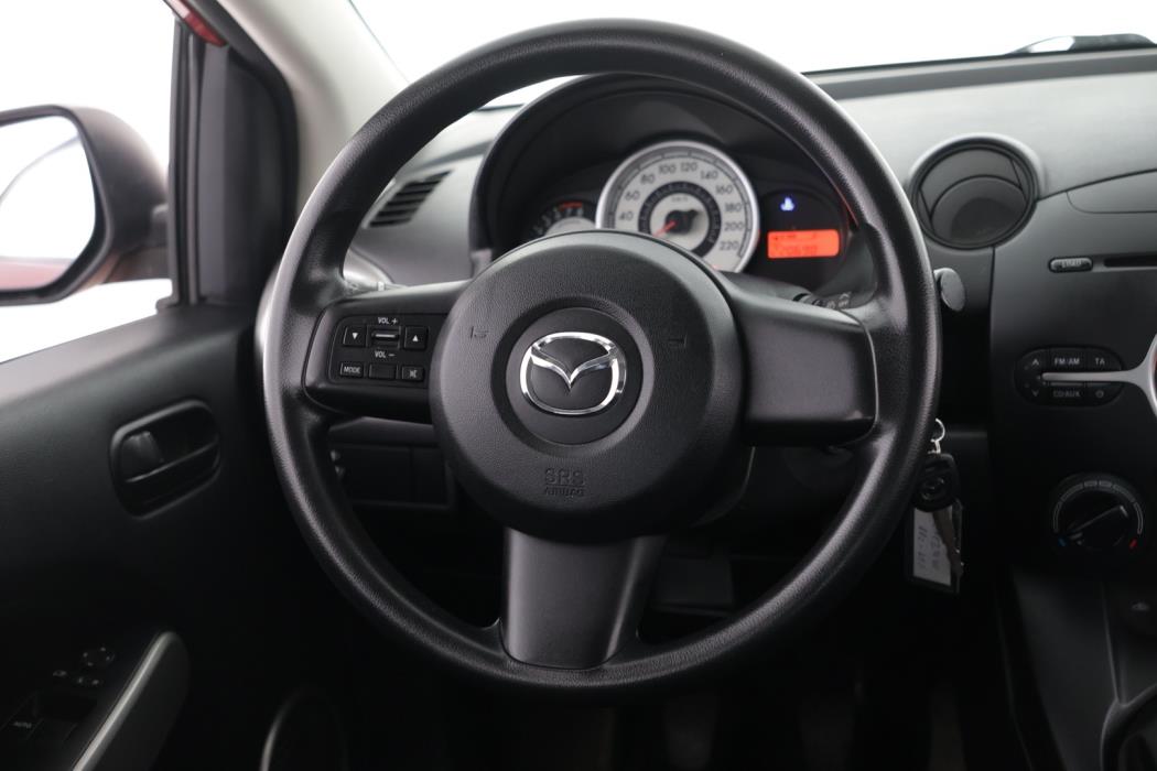 MAZDA Mazda2 2008