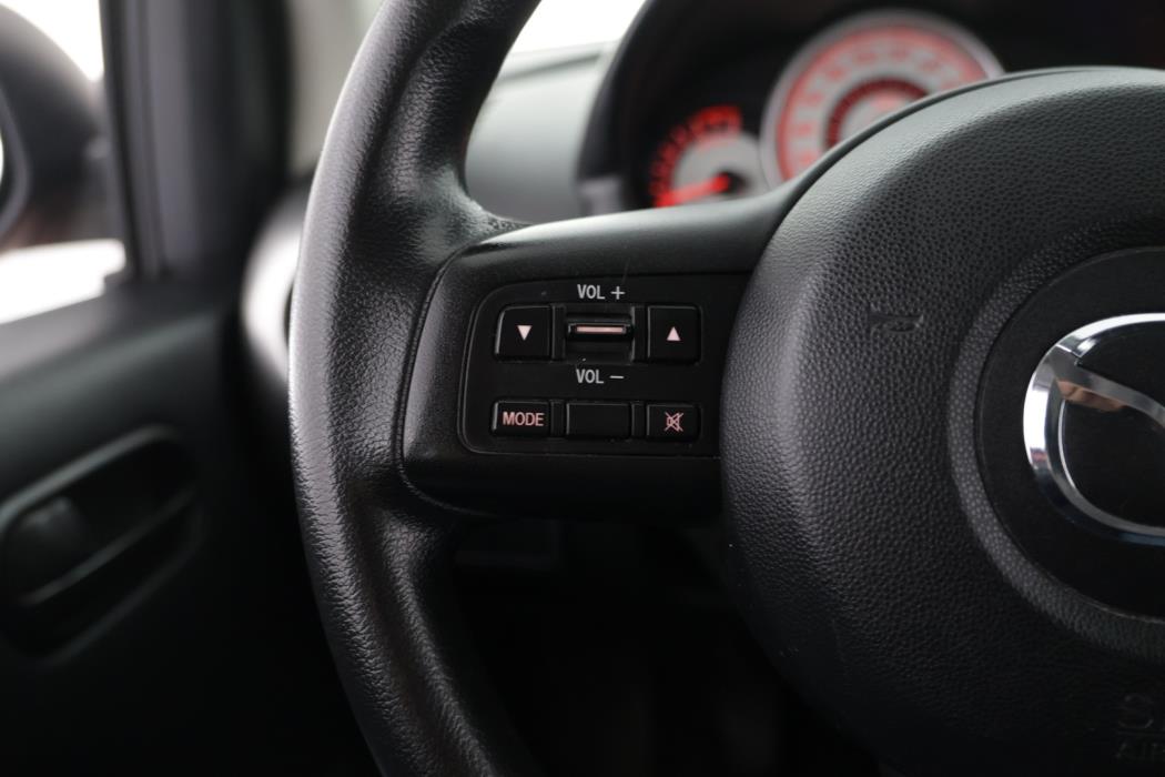 MAZDA Mazda2 2008