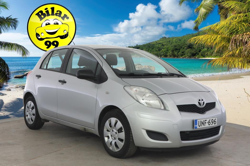 TOYOTA Yaris 2011